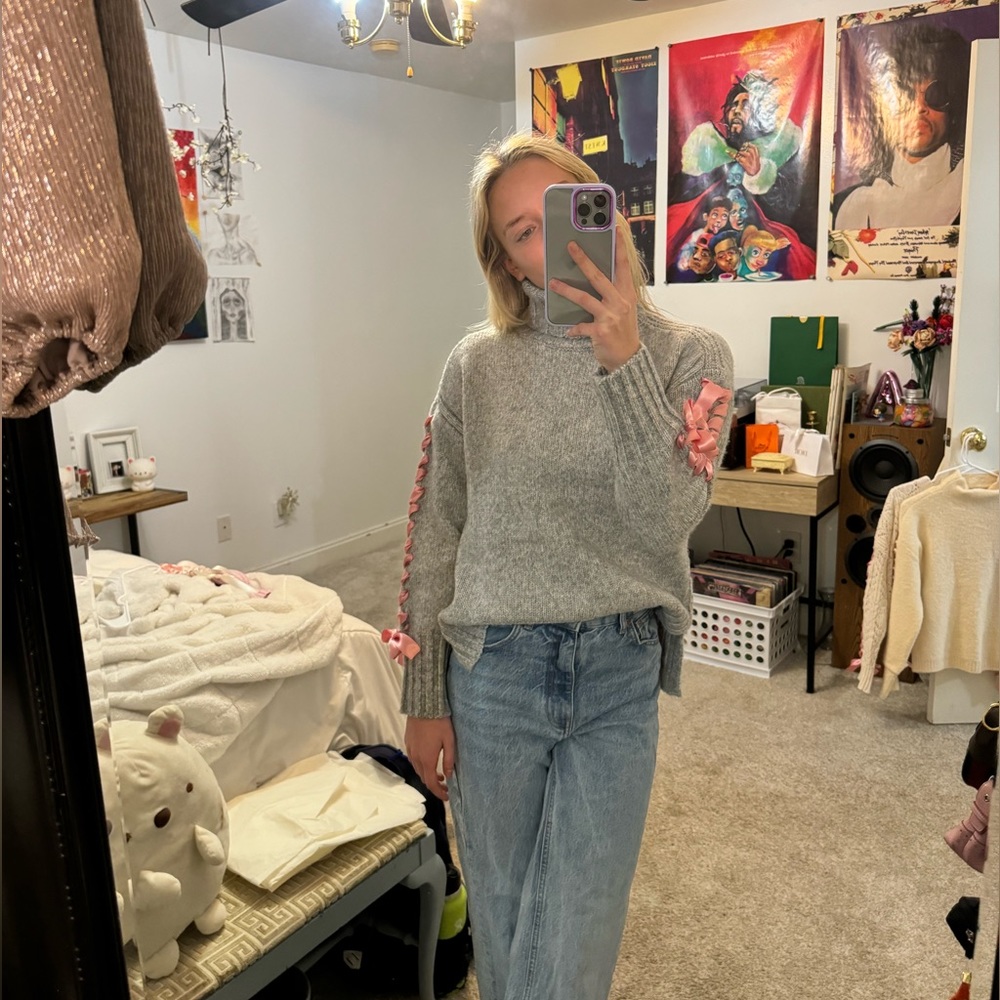 BRAND NEW handmade grey sweater with pink ribbon